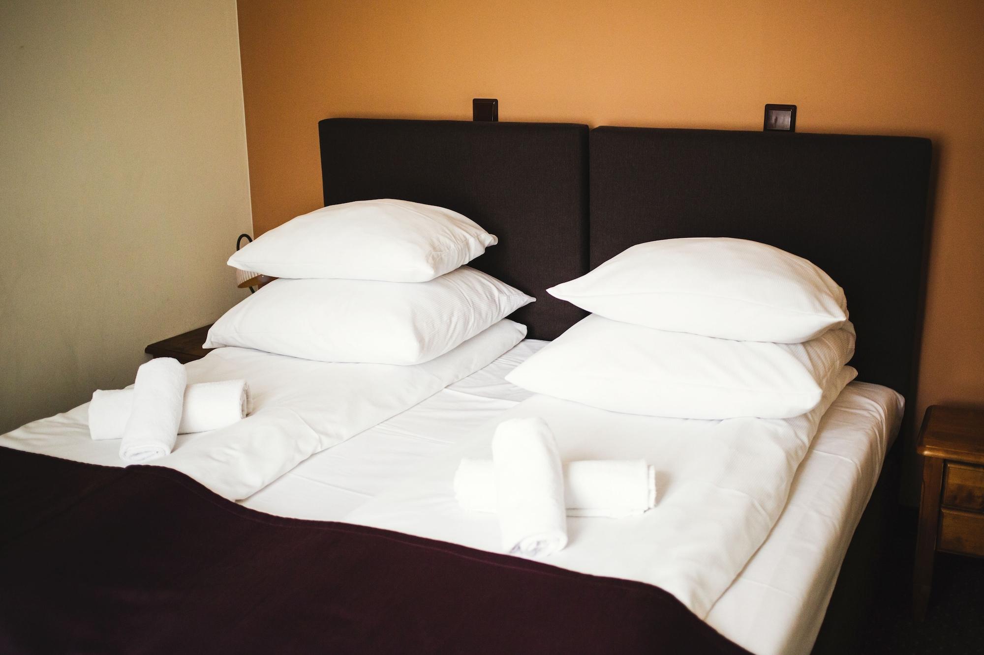 Hotel Eden كراكوفيا المظهر الخارجي الصورة
